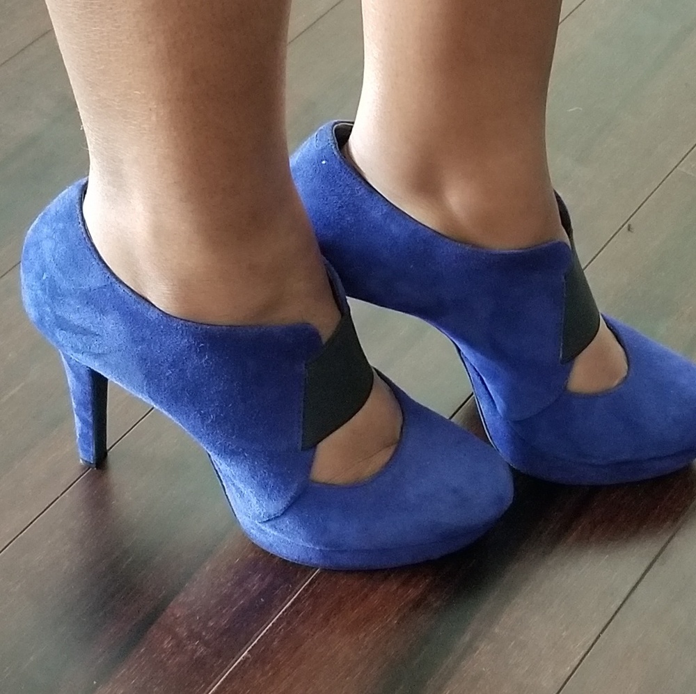 Jessica Simpson heels